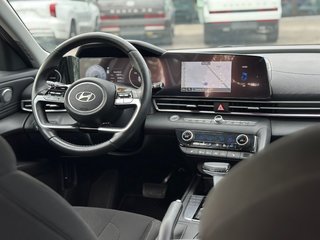 2024 Hyundai Elantra in Pickering, Ontario - 10 - w320h240px