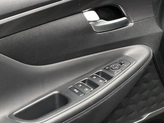 2021 Hyundai Santa Fe in Pickering, Ontario - 9 - w320h240px