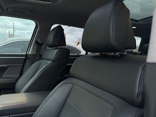 2024 Hyundai Santa Fe in Pickering, Ontario - 10 - w320h240px