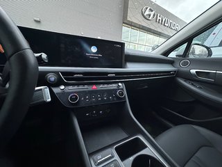 2024 Hyundai Sonata in Pickering, Ontario - 13 - w320h240px