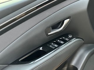 2023 Hyundai Tucson Hybrid in Pickering, Ontario - 10 - w320h240px