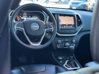 2016 Jeep Cherokee in Pickering, Ontario - 14 - w320h240px