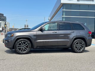 2019 Jeep Grand Cherokee in Pickering, Ontario - 2 - w320h240px