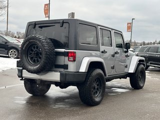 2014 Jeep Wrangler Unlimited in Pickering, Ontario - 5 - w320h240px