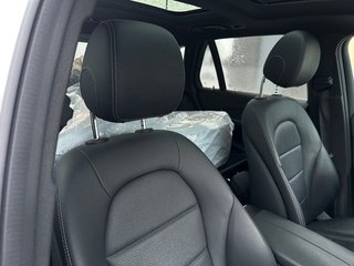 2019 Mercedes-Benz GLC in Pickering, Ontario - 21 - w320h240px