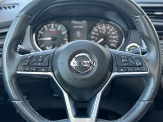 2017 Nissan Rogue in Pickering, Ontario - 8 - w320h240px