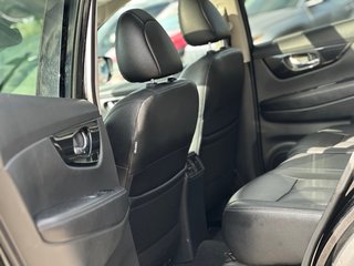 2018 Nissan Rogue in Pickering, Ontario - 21 - w320h240px