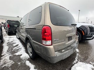 2006  Montana SV6 W/1SB in Pickering, Ontario - 2 - w320h240px