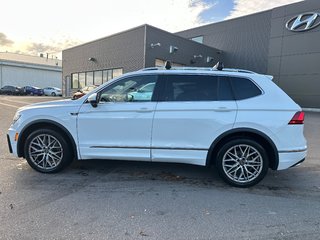 2021 Volkswagen Tiguan in Pickering, Ontario - 2 - w320h240px