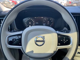 2019 Volvo XC60 in Pickering, Ontario - 13 - w320h240px