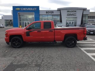 2017 Chevrolet Silverado 1500 in Pickering, Ontario - 2 - w320h240px