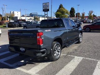 2020 Chevrolet Silverado 1500 in Pickering, Ontario - 5 - w320h240px