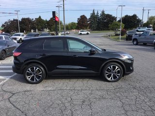 2021 Ford Escape in Pickering, Ontario - 6 - w320h240px