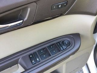 2016 GMC Acadia in Pickering, Ontario - 13 - w320h240px