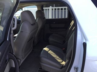 2016 GMC Acadia in Pickering, Ontario - 11 - w320h240px