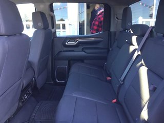 2023 GMC Sierra 1500 in Pickering, Ontario - 10 - w320h240px