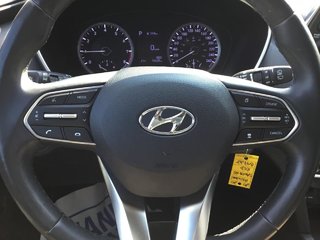 2020 Hyundai Santa Fe in Pickering, Ontario - 12 - w320h240px