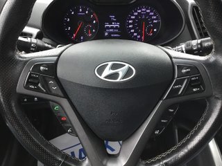 2016 Hyundai Veloster in Pickering, Ontario - 14 - w320h240px