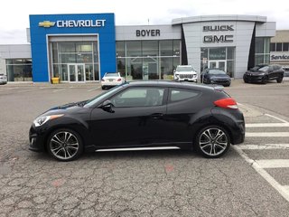 2016 Hyundai Veloster in Pickering, Ontario - 2 - w320h240px