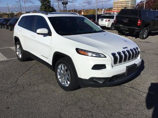 2015 Jeep Cherokee in Pickering, Ontario - 7 - w320h240px