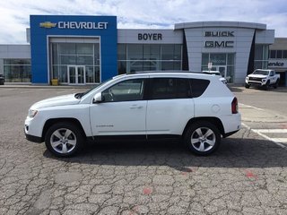 2016 Jeep Compass in Pickering, Ontario - 2 - w320h240px