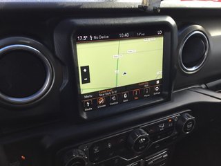 2021 Jeep Wrangler Unlimited in Pickering, Ontario - 15 - w320h240px