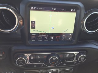 2022 Jeep Wrangler Unlimited in Pickering, Ontario - 14 - w320h240px