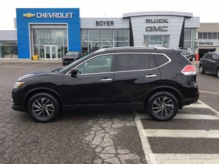 2016 Nissan Rogue in Pickering, Ontario - 2 - w320h240px