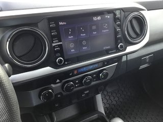 2022 Toyota Tacoma in Pickering, Ontario - 16 - w320h240px