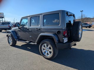 2017 Jeep Wrangler Unlimited in Saint John, New Brunswick - 5 - w320h240px