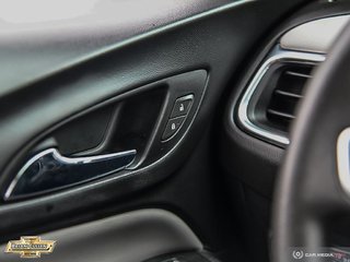 2018 Chevrolet Equinox in St. Catharines, Ontario - 17 - w320h240px