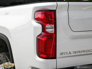 2024 Chevrolet SILVERADO 2500 HD in St. Catharines, Ontario - 12 - w320h240px