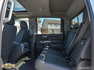 2023 Chevrolet Silverado 3500 in St. Catharines, Ontario - 24 - w320h240px