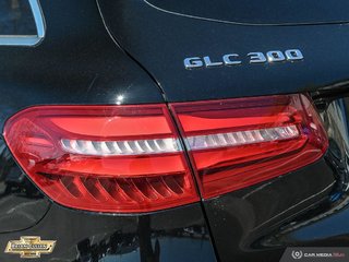 2018 Mercedes-Benz GLC in St. Catharines, Ontario - 12 - w320h240px