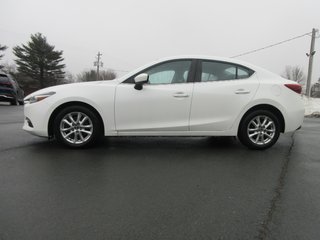 2018 Mazda 3 GS