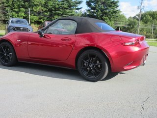 Mazda MX-5 GS-P 2023
