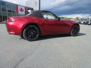 Mazda MX-5 GS-P 2023