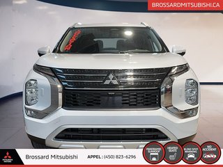 2023  Outlander SE S-AWC / TOIT PANO / HAYON ÉLECTRIQUE / CARPLAY in Brossard, Quebec - 2 - w320h240px