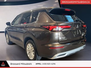 Outlander SE S-AWC / VOLANT CHAUFFANT / MAGS / TOIT PANO 2023 à Brossard, Québec - 4 - w320h240px