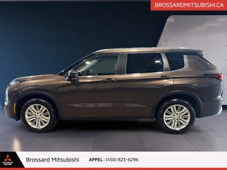 Outlander SE S-AWC / VOLANT CHAUFFANT / MAGS / TOIT PANO 2023 à Brossard, Québec - 5 - w320h240px