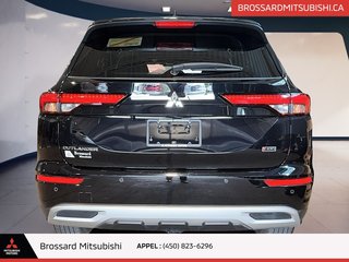 Outlander SE S-AWC / VOLANT CHAUFFANT / MAGS / CARPLAY 2023 à Brossard, Québec - 3 - w320h240px