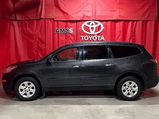 2015  Traverse * VERSION LS * AWD * in Amos, Quebec - 5 - w320h240px