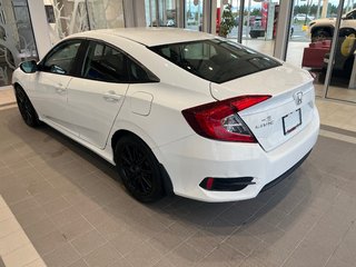 2017 Honda Civic Sedan LX in Amos, Quebec - 5 - w320h240px
