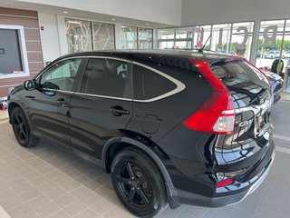 Honda CR-V SE 2016 à Amos, Québec - 5 - w320h240px