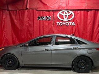 2012  Sonata * VERSION Limited * in Amos, Quebec - 2 - w320h240px