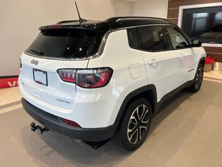 2022 Jeep Compass Limited in Amos, Quebec - 5 - w320h240px