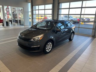 2016 Kia Rio LX in Amos, Quebec - 5 - w320h240px