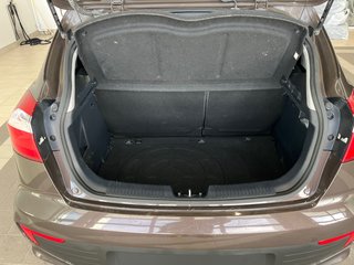 2016 Kia Rio LX in Amos, Quebec - 6 - w320h240px
