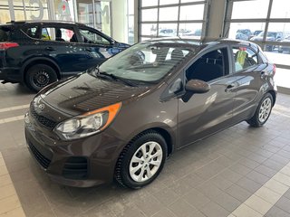 2016 Kia Rio LX in Amos, Quebec - 3 - w320h240px