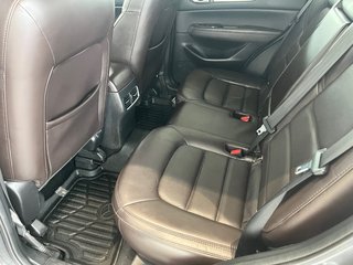 Mazda CX-5 Signature 2023 à Amos, Québec - 6 - w320h240px